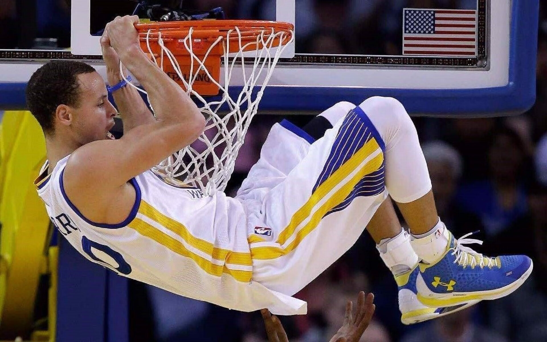 莫兰特事件升级，NBA重拳修订持枪规则，超级后卫遭遇生涯转折点|DB刮刮乐官网