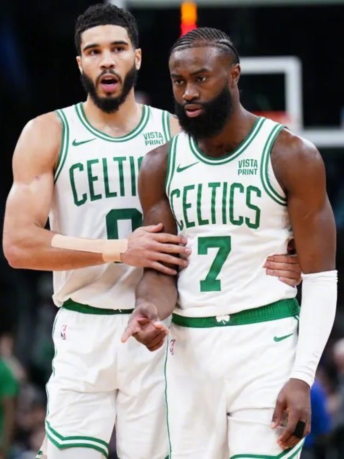塔图姆每场比赛都会看球迷热议(塔图姆复出会改变NBA争冠格局吗)